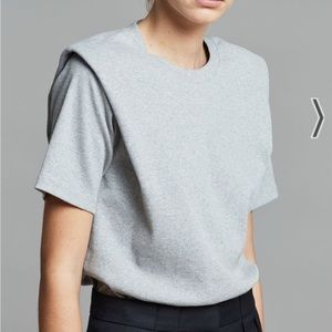 Frankie Shop Flora ribbed padded shoulder tee in Heather Grey